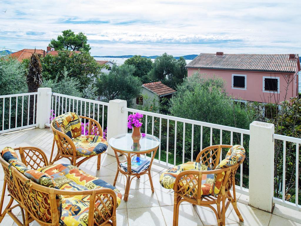 Apartment Maslina Bibinje Luaran gambar