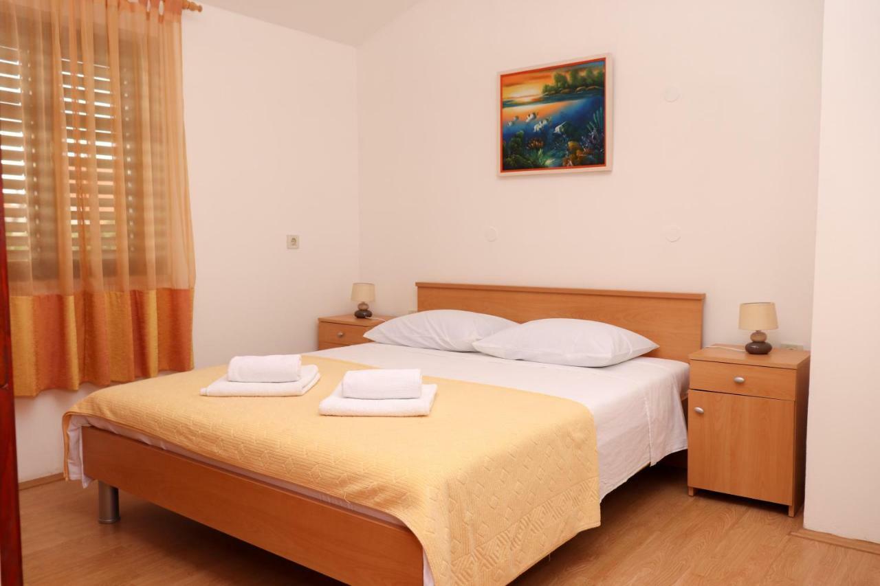 Apartment Maslina Bibinje Luaran gambar